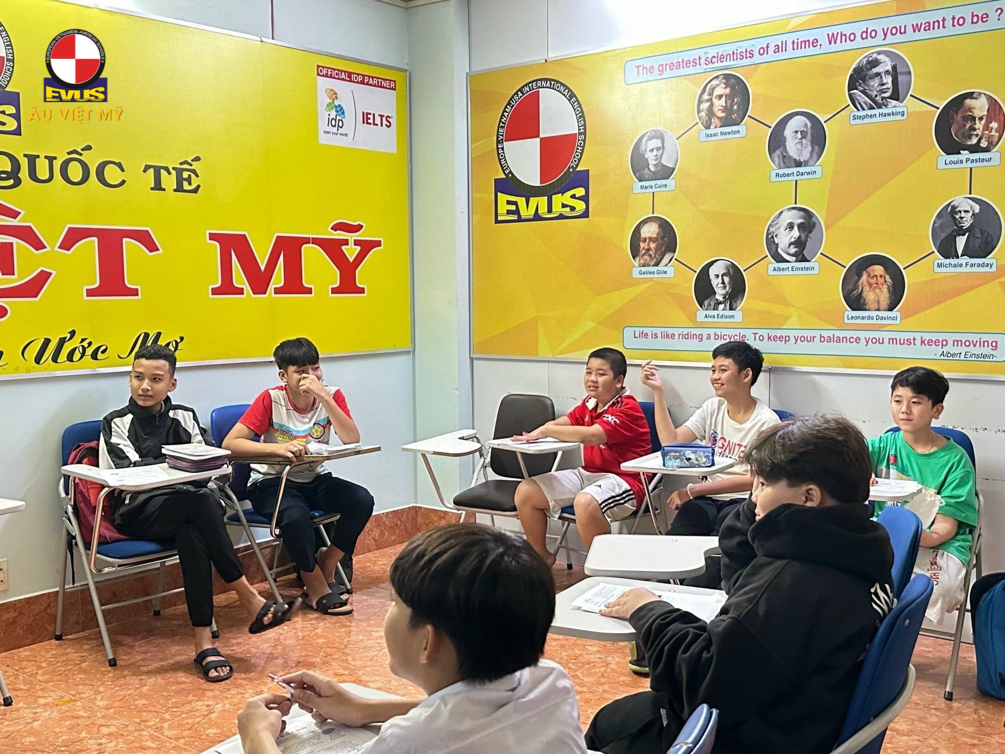 Học Anh văn giao tiếp ở đâu Cần Thơ? 2 z5048879549646 f62883c9246470f6b5714151469369af