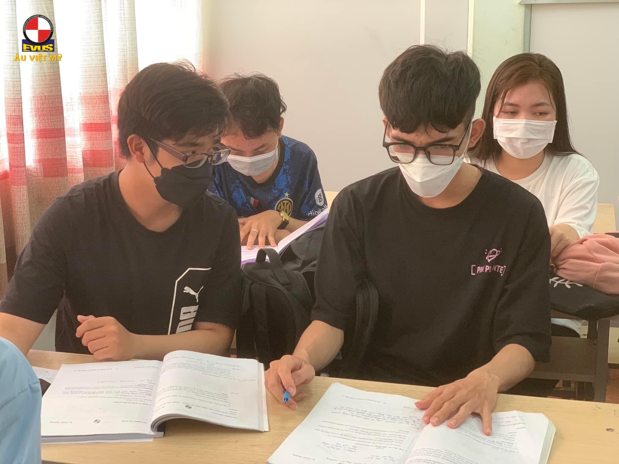Kinh nghiệm luyện thi tiếng Anh B1 Vstep 5 z5060069571988 a60e4e1c5ba288f60283d4a2283cb470